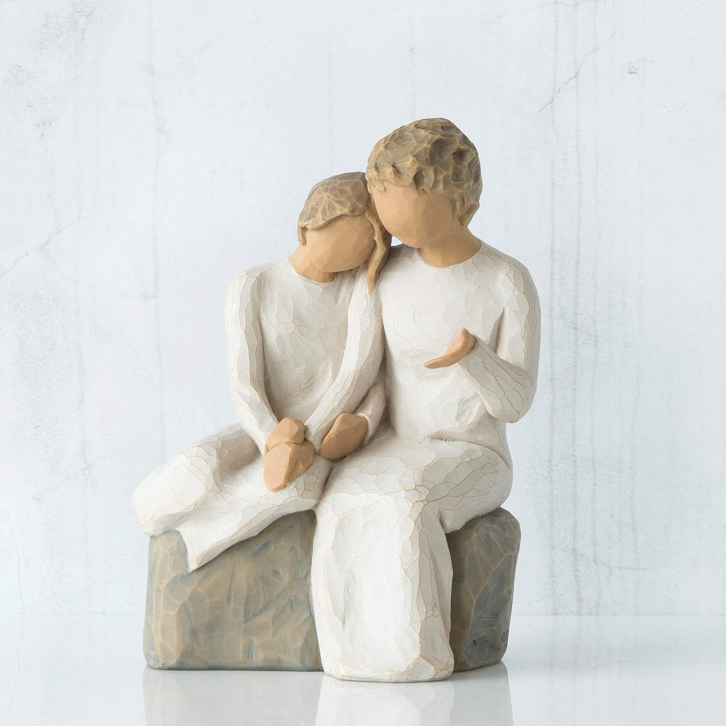 Willow Tree with My Grandmother, The Best Gift is time Spent with You, A Gift to Express Love, Closeness, and Family Relationships Between Grandparents and Grandchildren, Sculpted Hand-Painted Figure