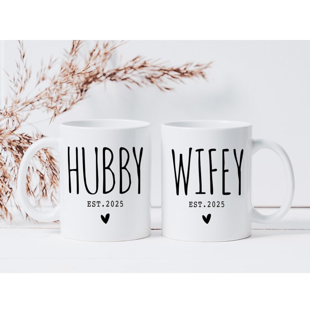 CATABUBU Wedding Gifts for Couples 2025 - Mr and Mrs Gifts - Bridal Shower Valentine Gift, Wedding Ideas for Newly Wed, Bride, Future Mr & Mrs - Hubby Wifey Mugs Set 2025, Announcement to be Newlywed