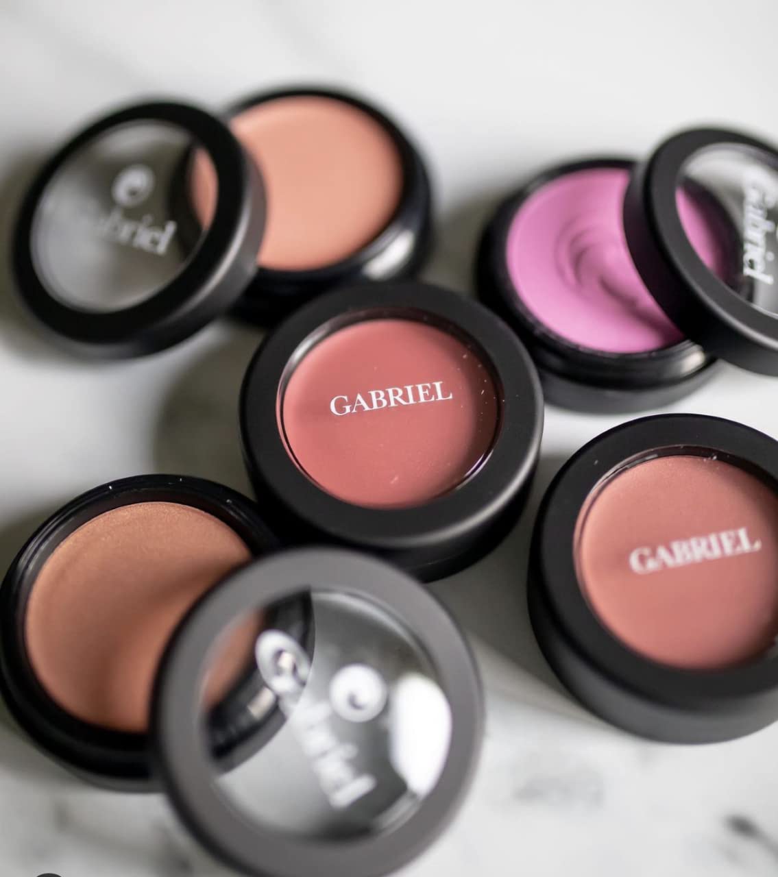 Gabriel Cosmetics Multi Pot (Conch - Rose/Silver Shimmer),3-in-1 Eyes, Lips, Cheeks, Natural, Paraben Free, Vegan, Gluten-free, Cruelty-free, Non GMO, 0.08 oz.