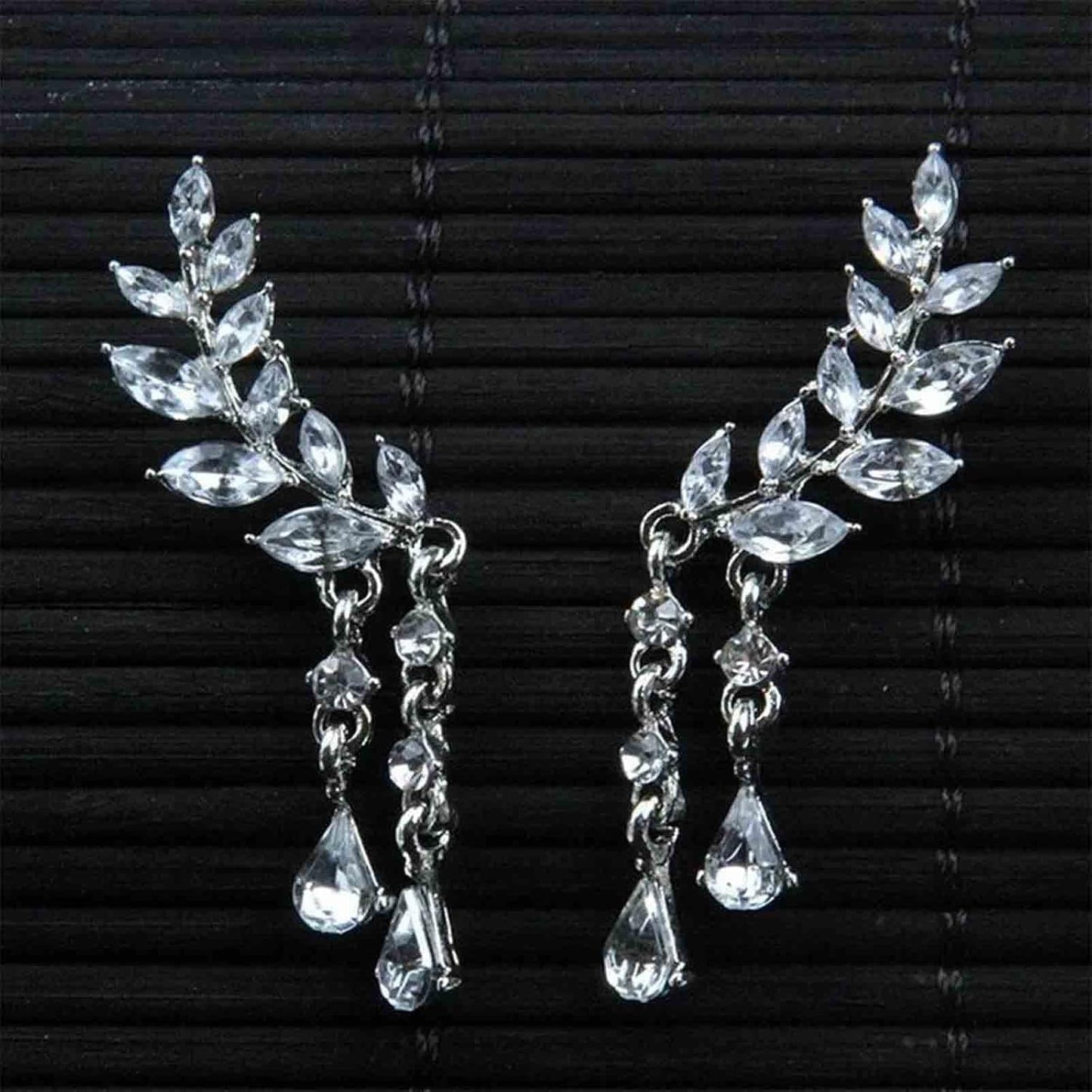 Boho Rhinestone Ear Crawler Earrings Gold Crystal Wing Ear Climber Earrings Angel Wing Crystal Dangle Earrings Cz Wing Studs Earrings Jewelry for Women and Girls