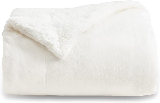 Bedsure GentleSoft Sherpa Fleece Throw Blanket for Couch - Thick and Warm Throw for Women and Men, Soft Fuzzy Plush Blanket for Winter, White, 50x60 Inches