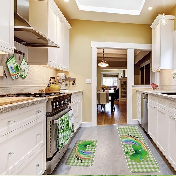 Fourluoo 10 Pcs St Patricks Day Kitchen Set Shamrocks Kitchen Towels and Rugs Oven Mitts and Pot Holders Irish Decor for Women Mom Gift Cooking Baking Grilling