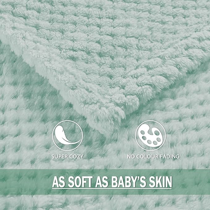 Exclusivo Mezcla Fleece Throw Blanket Extra Large, Super Soft and Warm Blankets for Couch, Sofa and Bed Waffle Textured, Cozy, Fuzzy and Lightweight (Mint Green, 50x70 Inches)