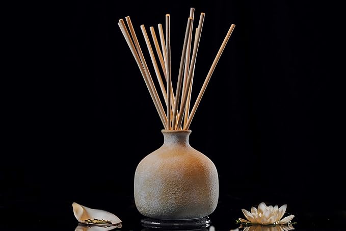 Blueme Balance Diffuser | White Lotus & Tea | 16.91 Fl Oz - Refillable Wellness Diffuser, Contains Essential Oil, Sustainable, Hand Finished, Premium, Luxury Ceramic, Natural Rattan Reeds | Large