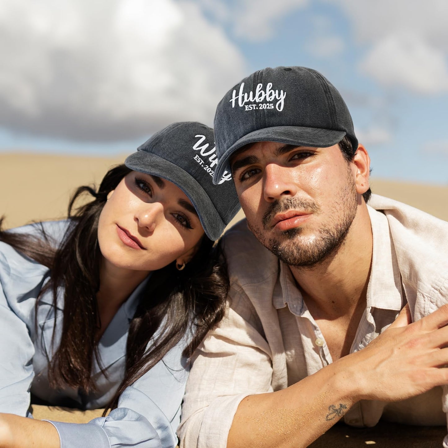 Hubby and Wifey Hat, Wedding Gifts for Couoples 2025, Husband and Wife Gifts, Black Baseball Cap for Bridal Shower Newlyweds Engagement Honeymoon