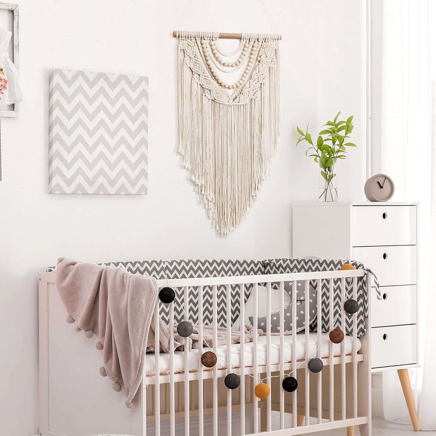 LOMOHOO Macrame Wall Hanging Boho Handmade Geometric Woven Tapestry Bohemian Wall Art Decor with Chic Wooden Beads Home Decor for Bedroom Living Room Apartment Dorm Gallery Wedding 16.5"x30"""