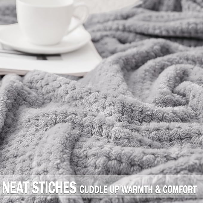 Exclusivo Mezcla Fleece Bed Blanket Twin Size, Super Soft and Warm Blankets for Couch, Sofa and Bed Waffle Textured, Cozy, Fuzzy and Lightweight (Light Grey, 90x66 Inches)