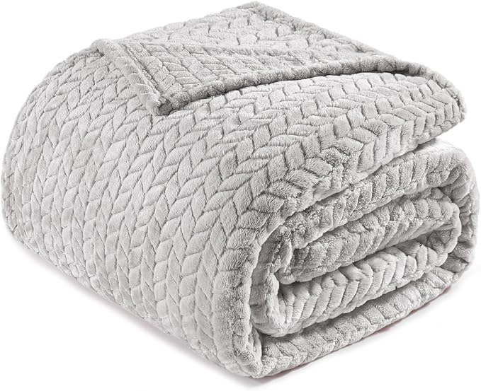 Exclusivo Mezcla Light Grey Fleece Queen Size Blanket for Bed, 90x90 Inches Soft Cozy 3D Decorative Jacquard Flannel Blankets, Lightweight Fuzzy Plush Warm Blankets for All Seasons