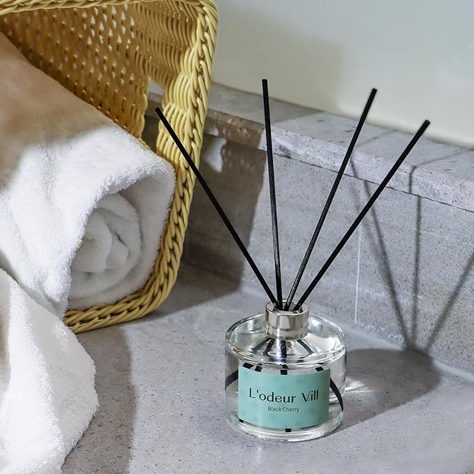 L'odeur Vill Reed Diffuser Set - Black Cherry Scented Home Fragrance, 6.7 oz (200ml) with 6 Oil Diffuser Sticks for Large Rooms and Bathroom Decor
