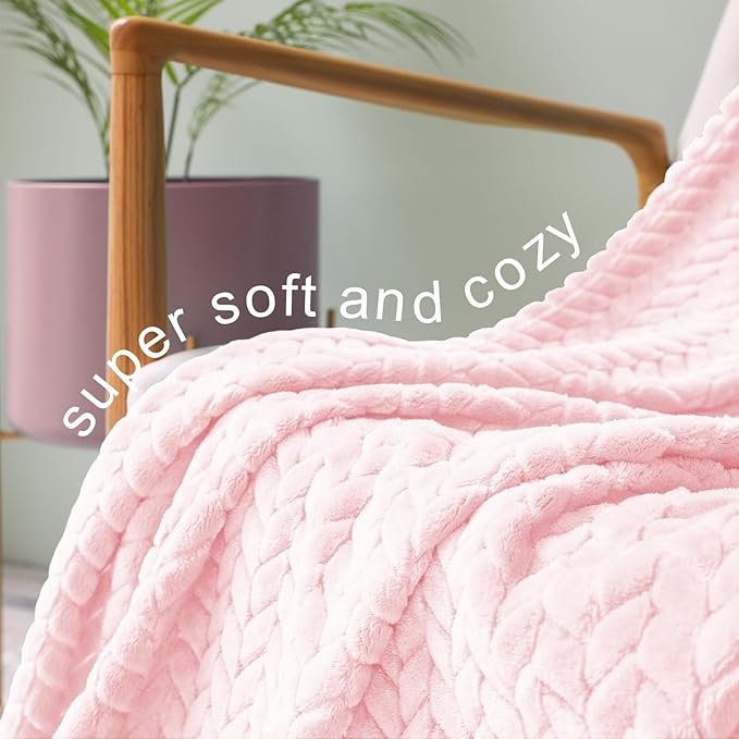 Exclusivo Mezcla Fleece King Size Blanket for Bed, 90x104 Inches Soft Cozy Jacquard Flannel Blankets, Lightweight Fuzzy Plush Warm for Winter, Light Pink