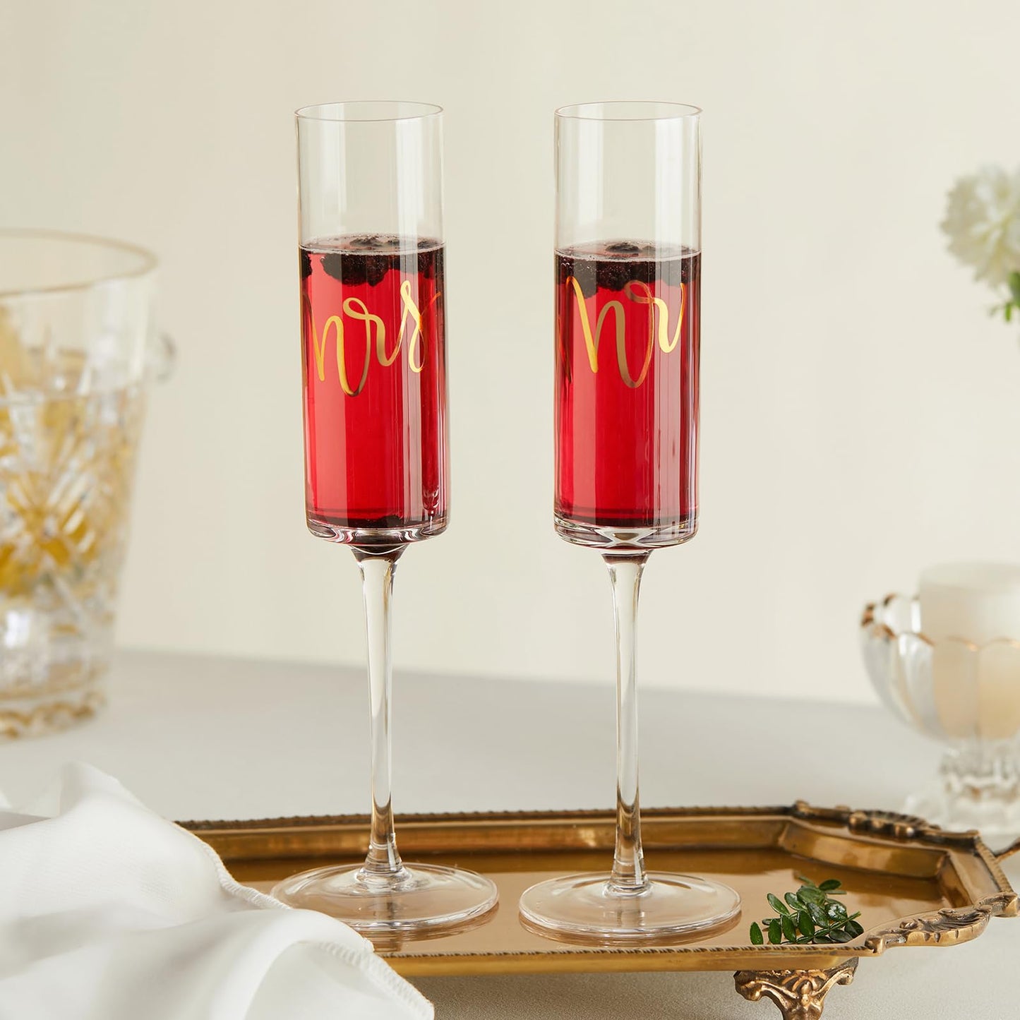 AW BRIDAL Wedding Champagne Flutes set of 2, Crystal Champagne Flutes for Mr and Mrs Glasses Wedding Bridal Shower Gift Engagement Gifts for Bride and Groom
