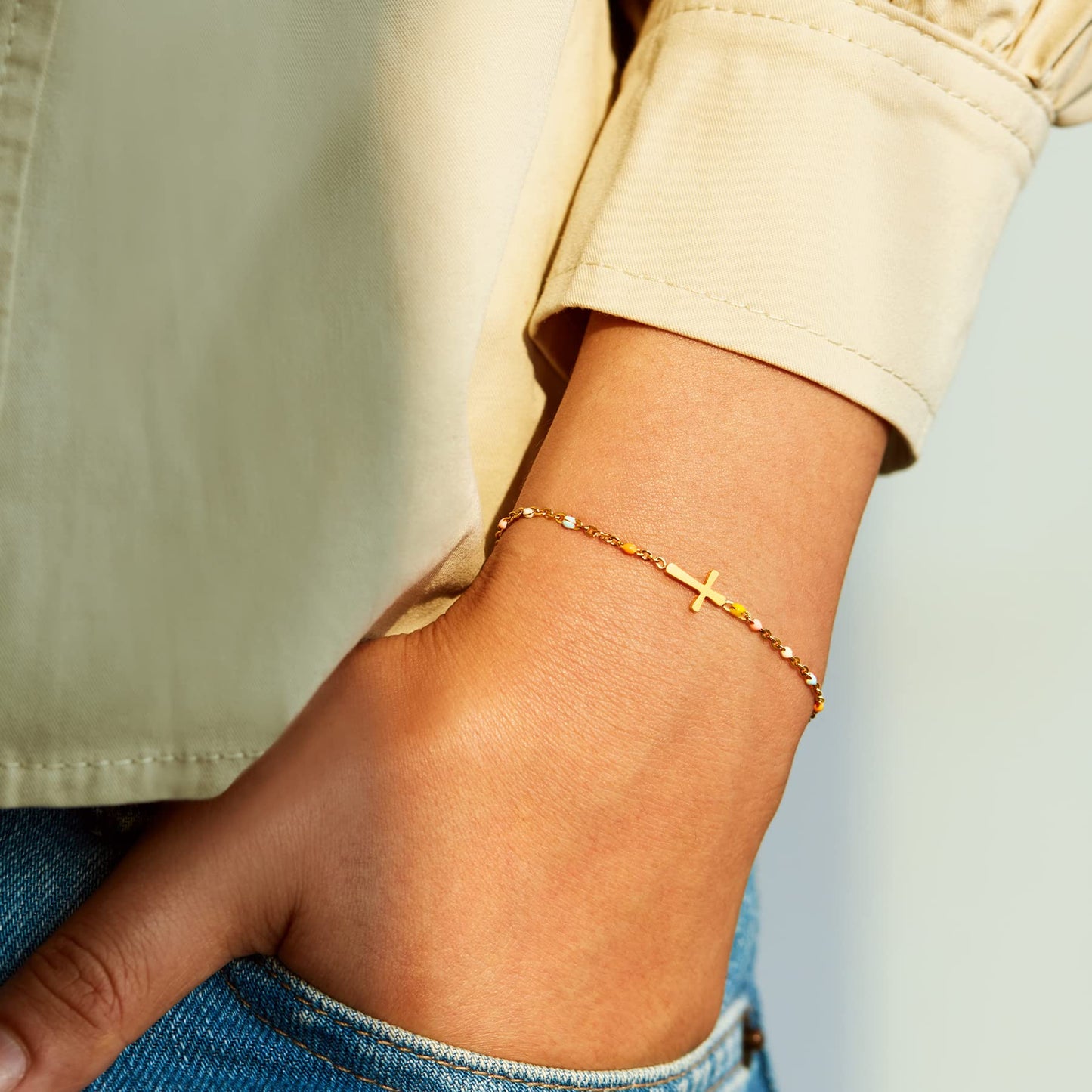 STORYJEWELLERY Friend Gifts for Women, Cross Bracelets for Bestie, Unique Birthday Gifts for Women Friendship, Friend Bracelet, Presents for Female Friends, Bff Jewelry