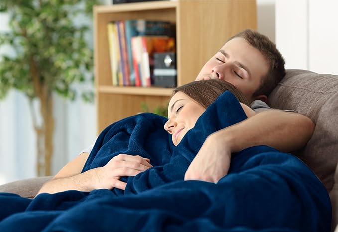 Utopia Bedding Fleece Blanket Full Size Navy 300GSM Luxury Fuzzy Soft Anti-Static Microfiber Bed Blanket (90x84 Inch)
