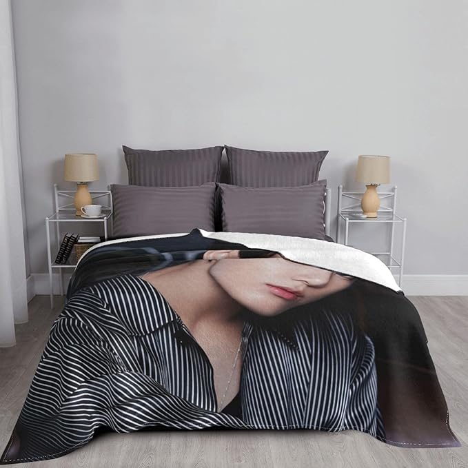 Jung Kook Blanket 60"X80" Soft and Comfortable Warm Fleece Throw Full Picture of Idol Group Blankets Yoga Blankets Beach Blanket Picnic Blankets Gift for Dorm Room Decor Sofa Bed Camping Travel