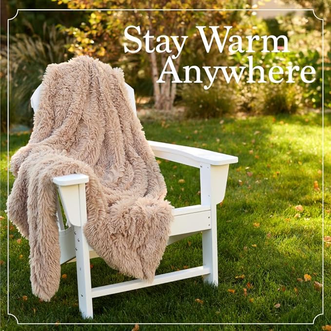 The Connecticut Home Co Throw Blanket Soft Fluffy Room Decor, Cozy Warm Throws for Bed, Couch, Gifts for Women, Bedroom Cute Aesthetic Blankets Shag and Sherpa, 65x50, Purple