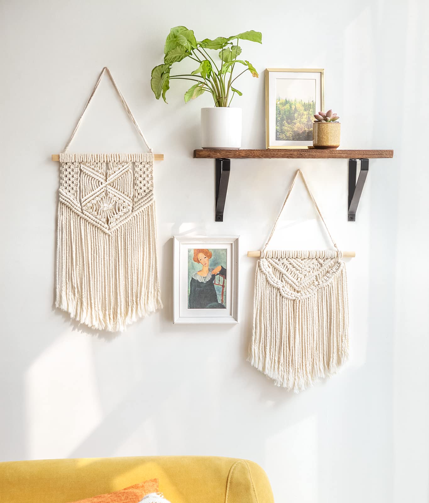 Mkono 2 Pcs Macrame Wall Hanging Boho Wall Art Decor Woven Chic Bohemian Room Decor for Bedroom Nursery Living Room Dorm Apartment, Small Size 13" L x 10"" W and 16"" L x 10"" W"
