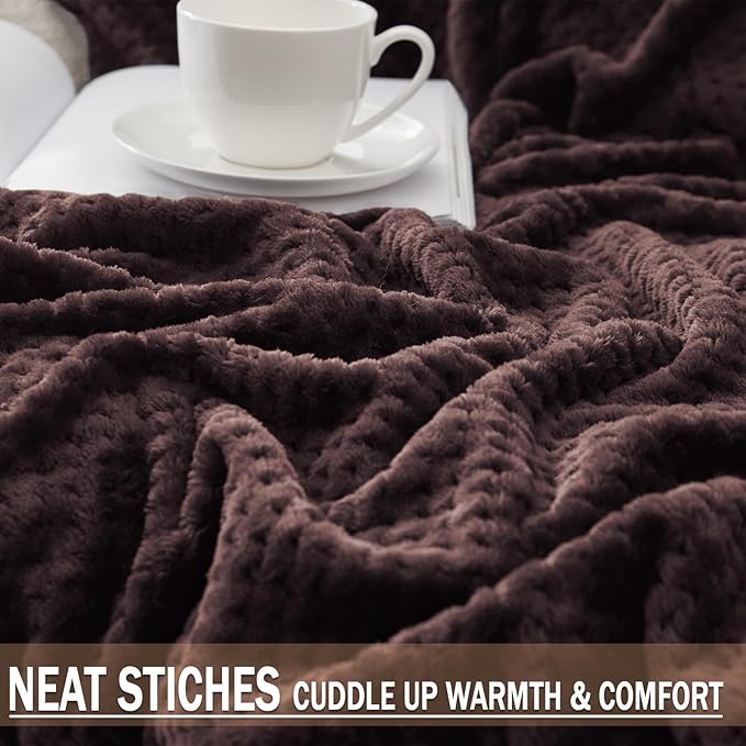 Exclusivo Mezcla Fleece Bed Blanket King Size, Super Soft and Warm Blankets for Couch, Sofa and Bed Waffle Textured, Cozy, Fuzzy and Lightweight (Coffee, 90x104 Inches)