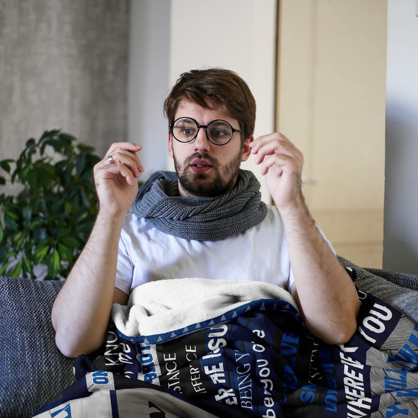Quilazy Gifts for Brother, Best Brothers Birthday Gifts from Sister, Big Brother Gift for Boy, Cool Christmas Fathers/Valentines Day Graduation Birthday Gift for Adult Brothers Men Blanket 60"X 50"