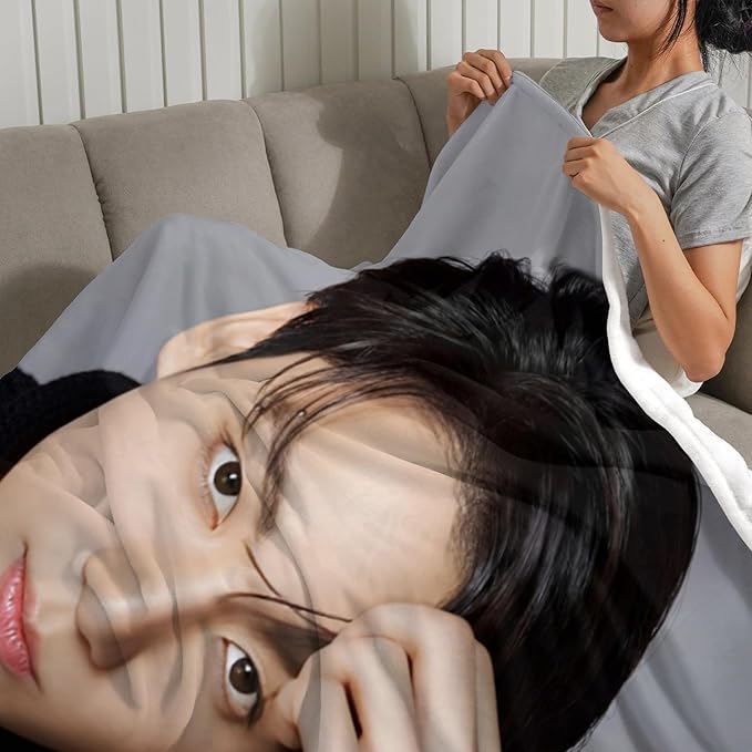Blanket 40"X50" Soft and Comfortable Warm Fleece Throw Full Picture of Idol Group Blankets Yoga Blankets Beach Blanket Picnic Blankets for Dorm Room Decor Sofa Bed Camping Travel All Season