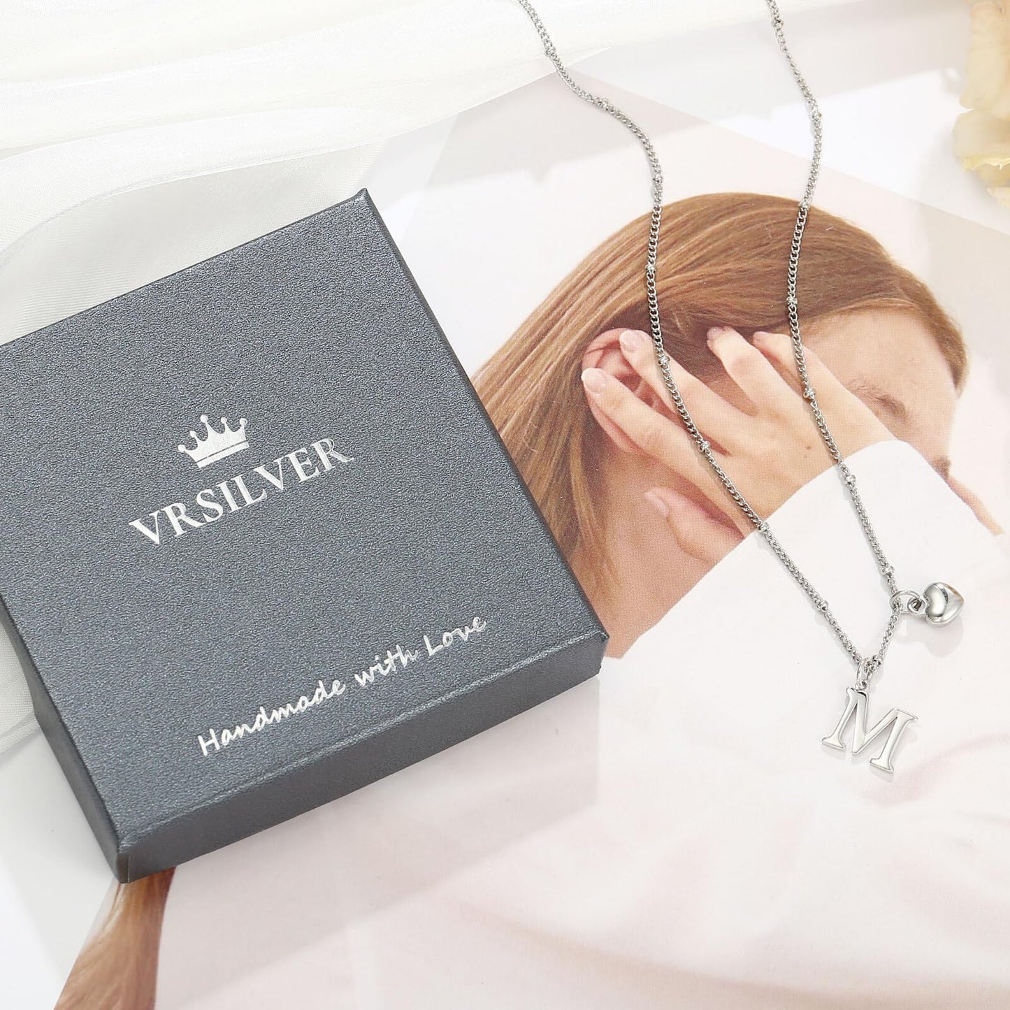 Vrsilver Initial Necklaces for Girls - Silverd Dainty Letter S Pendant, Personalized Jewelry Gift for Her Friend Sister Girlfriend, Simple Chain Choker Necklaces for Women Birthday