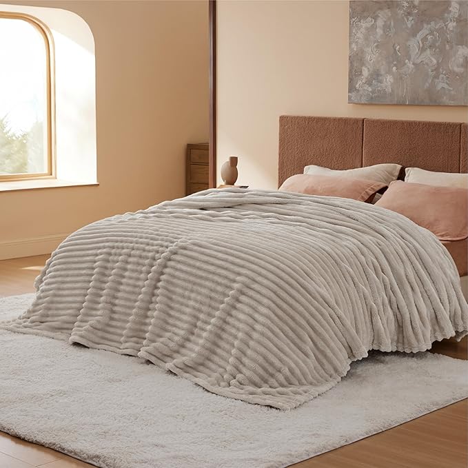 Bedsure GentleSoft King Size Blanket for Bed - Cozy Soft Blankets for Women, Cute Large Fleece Throws for Girls, Linen, 108x90 Inches