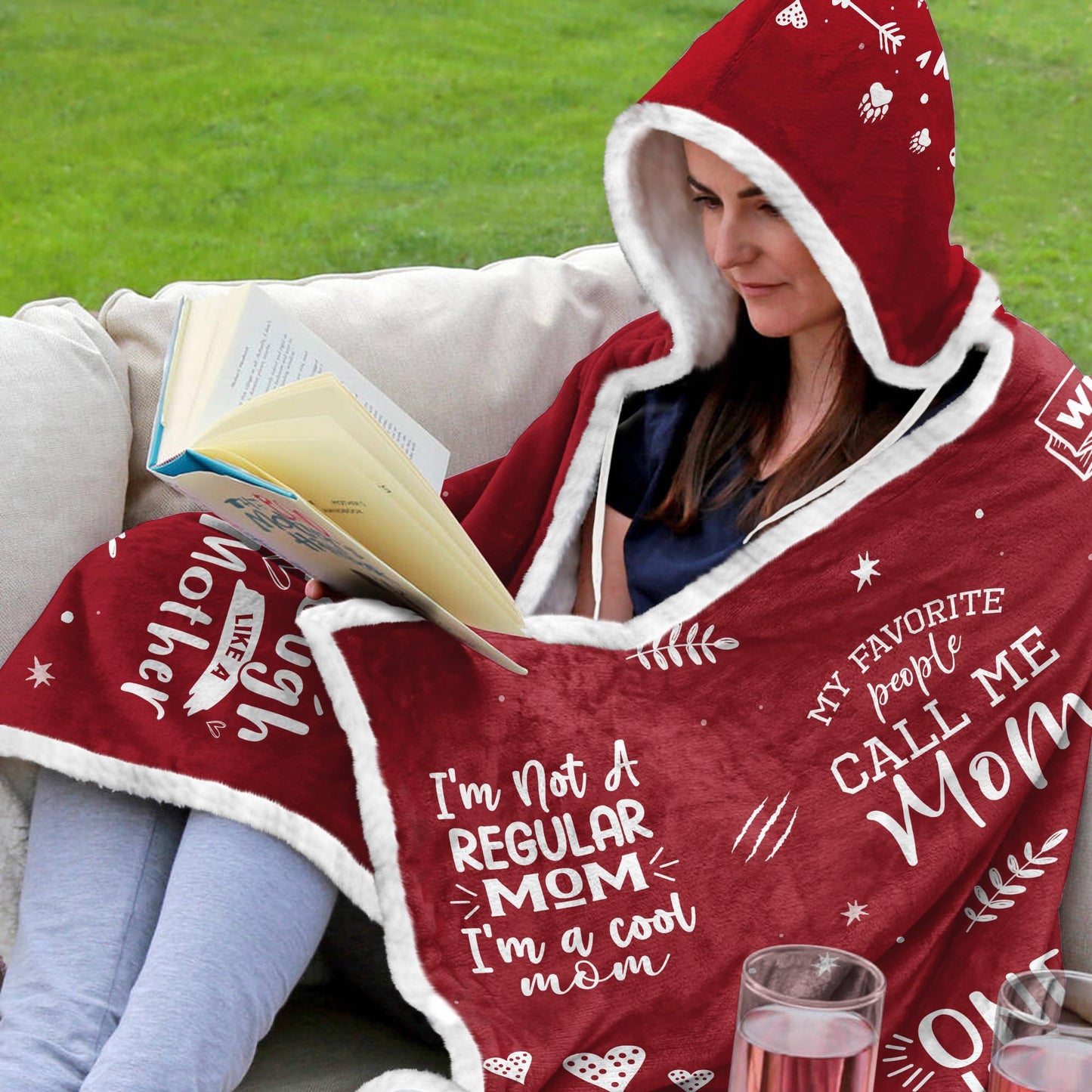 Mama Bear Wearable Hooded Blanket for Mom - Mom Gifts from Daughter Son - Christmas Birthday Gifts for Wife from Husband