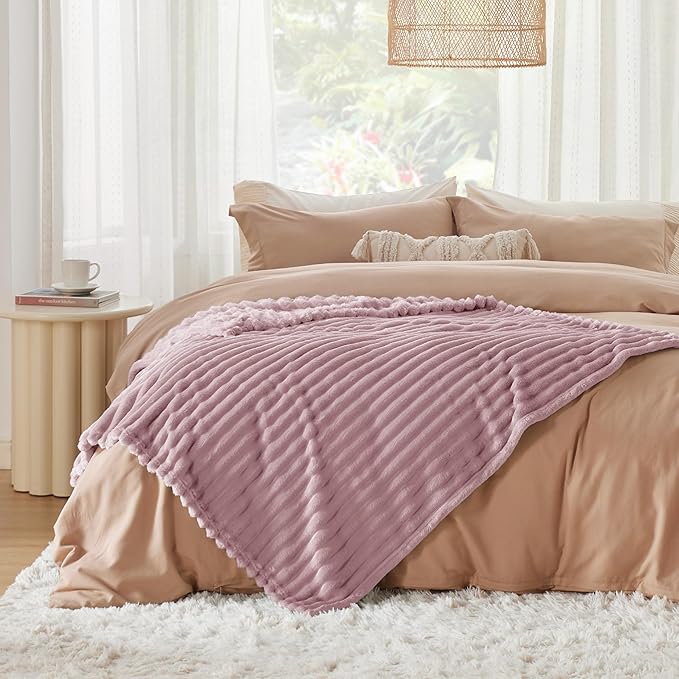 Bedsure GentleSoft Pink Fleece Blanket for Couch - Cozy Soft Blankets for Women, Cute Small Throws for Girls, Pink Decor Gifts for Home Room Office, 50x60 Inches