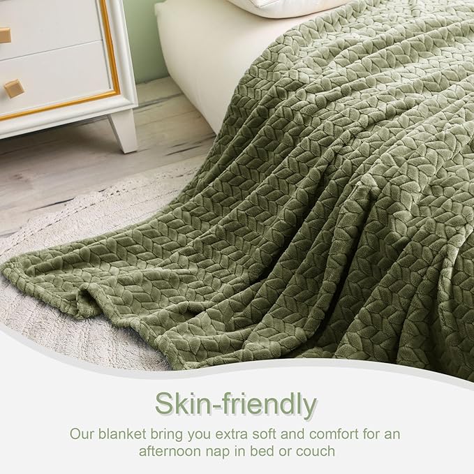 Exclusivo Mezcla Fleece Queen Size Blanket for Bed, 90x90 Inches Soft Cozy Jacquard Flannel Blankets, Lightweight Fuzzy Plush Warm for Winter, Olive Green