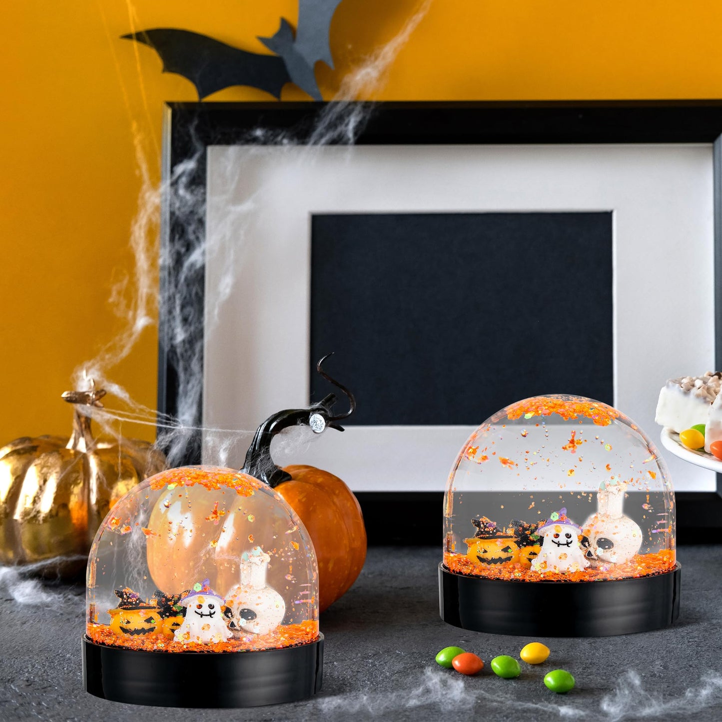 HoniedPepperino Halloween Snow Globe Craft Kit, 44Pcs DIY Pumpkin Water Globes Making Kits with Accessories, Make Your Own Halloween Cross Snow Globes Grave Ghost Party Favor Decor for Kids Boys Girls