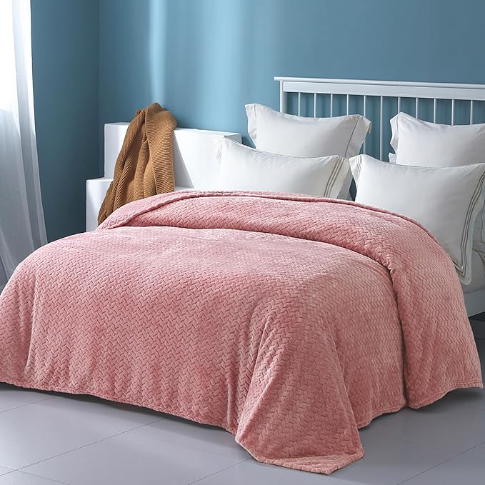 Exclusivo Mezcla Fleece Queen Size Blanket for Bed, 90x90 Inches Soft Cozy Jacquard Flannel Blankets, Lightweight Fuzzy Plush Warm for Winter, Pink