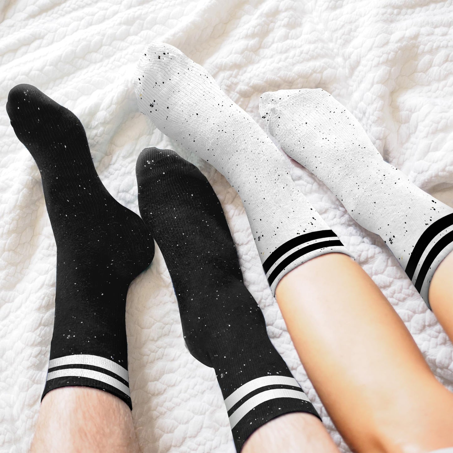 Wedding Gifts Socks – Hubby & Wifey Presents, Bridal Shower & Engagement Gifts for Couples, Mr. and Mrs. Presents, Just Married Couple Gift for Anniversary, Christmas Gift Ideas for Newlyweds 2025