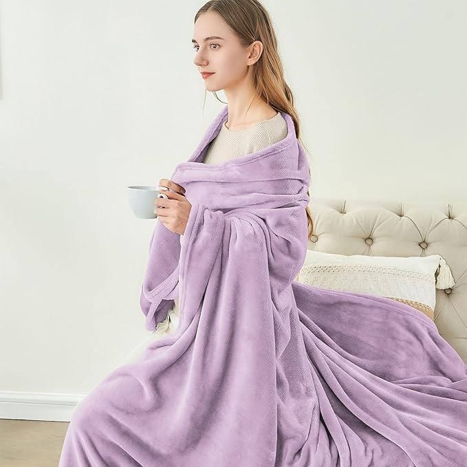 BEDELITE Fleece Blankets Queen Size Lilac Throw Blankets for Bed, Luxury Plush Cozy Fuzzy Blanket 90x90 inches, Super Soft Warm Lightweight Throw Blanket All Seasons Suitable