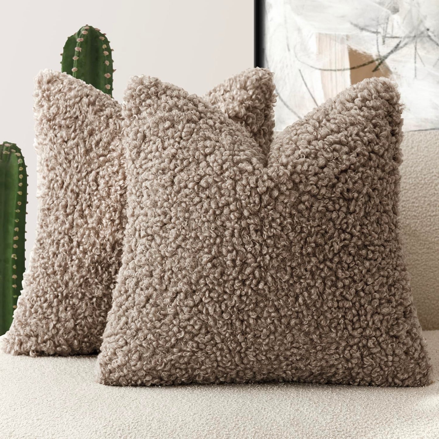 Foindtower 2 Pieces 22x22 Inch Khaki, Faux Fur Throw Pillow Cover Accent Sherpa Pillow Fuzzy Soft Pillowcases Sheepskin Decorative Fleece Cushion Case for Bed Couch Living Room