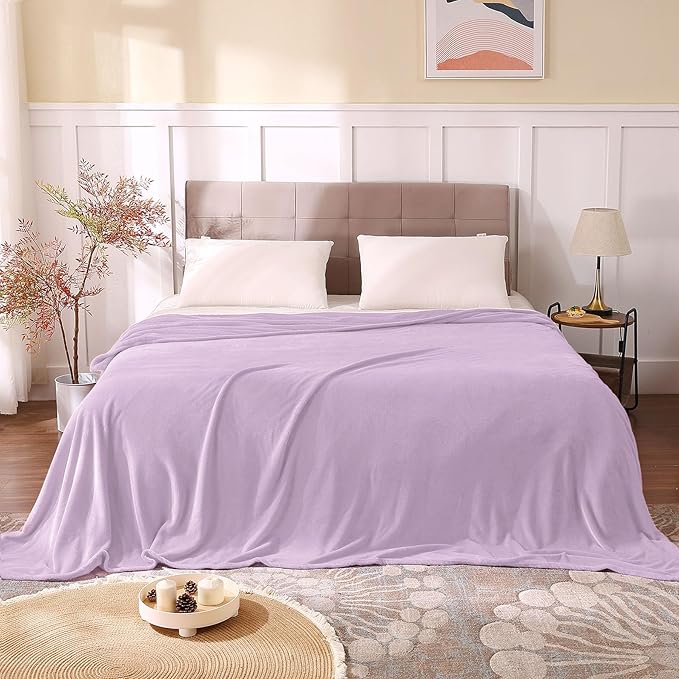 BEDELITE Fleece Blankets Queen Size Lilac Throw Blankets for Bed, Luxury Plush Cozy Fuzzy Blanket 90x90 inches, Super Soft Warm Lightweight Throw Blanket All Seasons Suitable