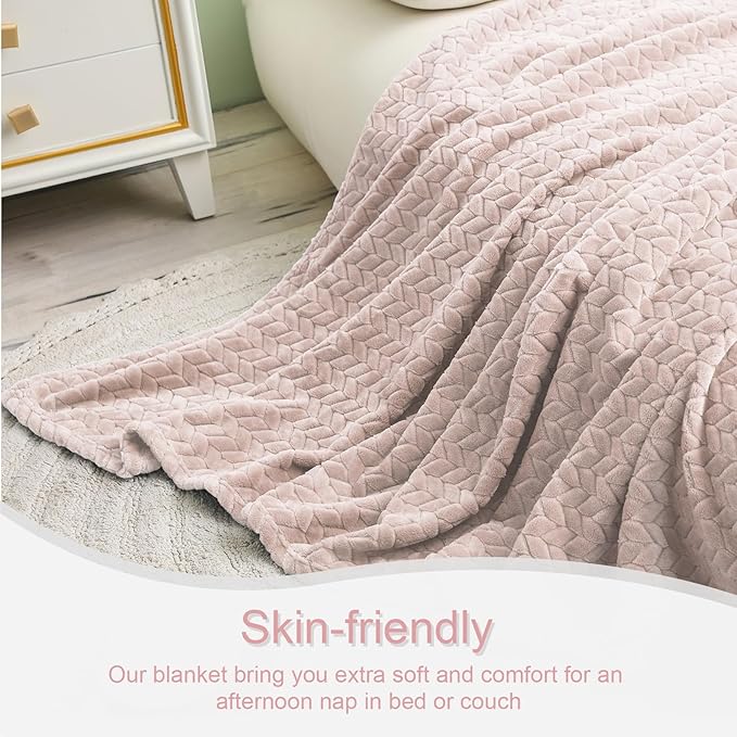 Exclusivo Mezcla Fleece Twin Size Blanket for Bed, 90x66 Inches Soft Cozy Jacquard Flannel Blankets, Lightweight Fuzzy Plush Warm for Winter, Camel