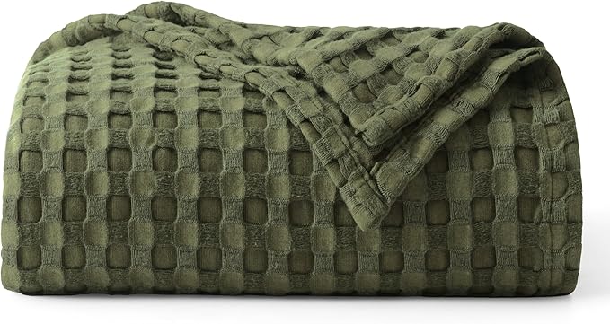 Bedsure Cooling Cotton Waffle Weave Throw Blanket - Lightweight Breathable Blanket of Rayon Derived from Bamboo for Hot Sleepers, Luxury Throws for Bed, Couch and Sofa, Green, 50x70 Inches