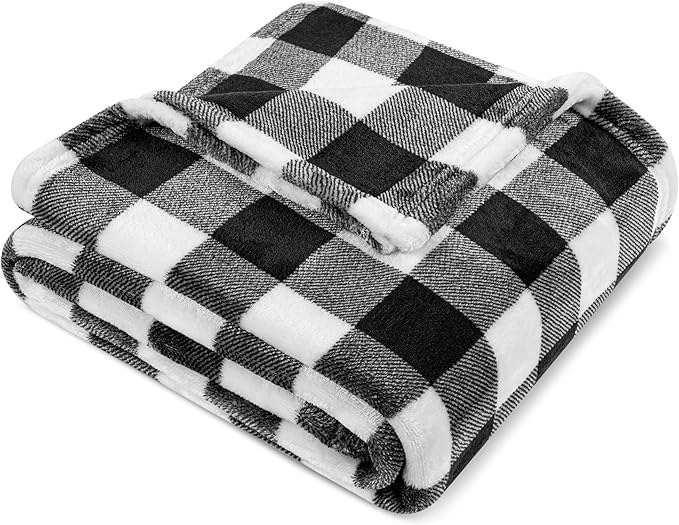 PAVILIA Black and White Buffalo Plaid Fleece Throw Blanket for Couch, Soft Checkered Flannel Blanket for Sofa, Plaid Christmas Couch Throw Bed, Warm Cozy Decorative Blanket Fall Decor Gift, 50x60