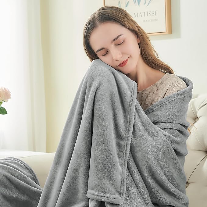 BEDELITE Fleece Blanket Twin Size Grey Throw Blanket for Couch & Bed, Luxury Plush Cozy Fuzzy Blanket 60x80 inches, Super Soft Warm Lightweight Throw Blanket for Travel Camping