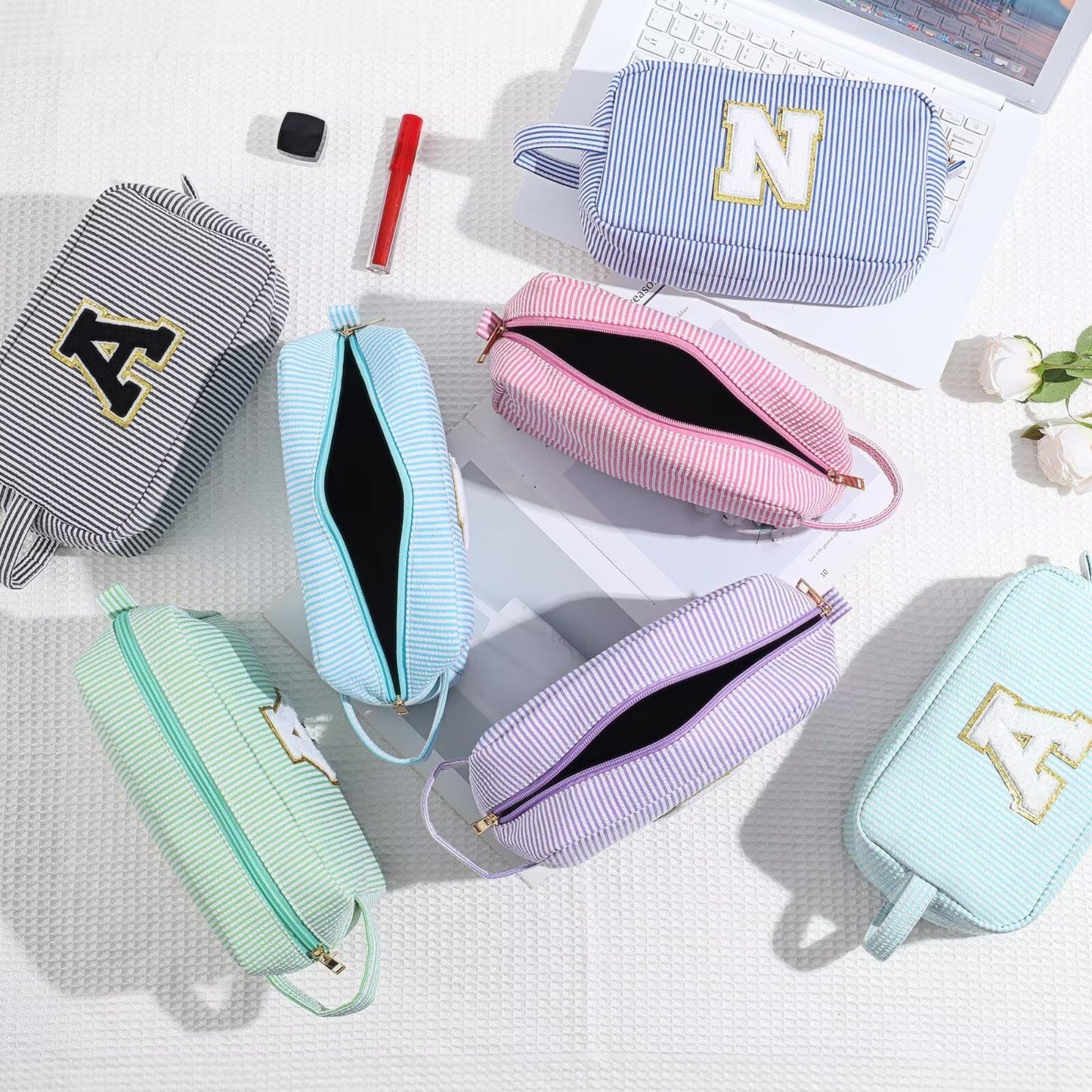 YOOLIFE Initial Makeup Bag - Personalized Cute Blue Makeup Bags, Girls Makeup Toiletry Bag Pouch, Makeup Case for Women Friend Female Sister, Birthday Gifts for Women R