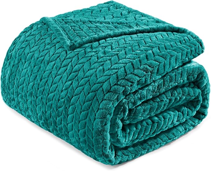 Exclusivo Mezcla Fleece Twin Size Blanket for Bed, 90x66 Inches Soft Cozy Jacquard Flannel Blankets, Lightweight Fuzzy Plush Warm for Winter, Teal