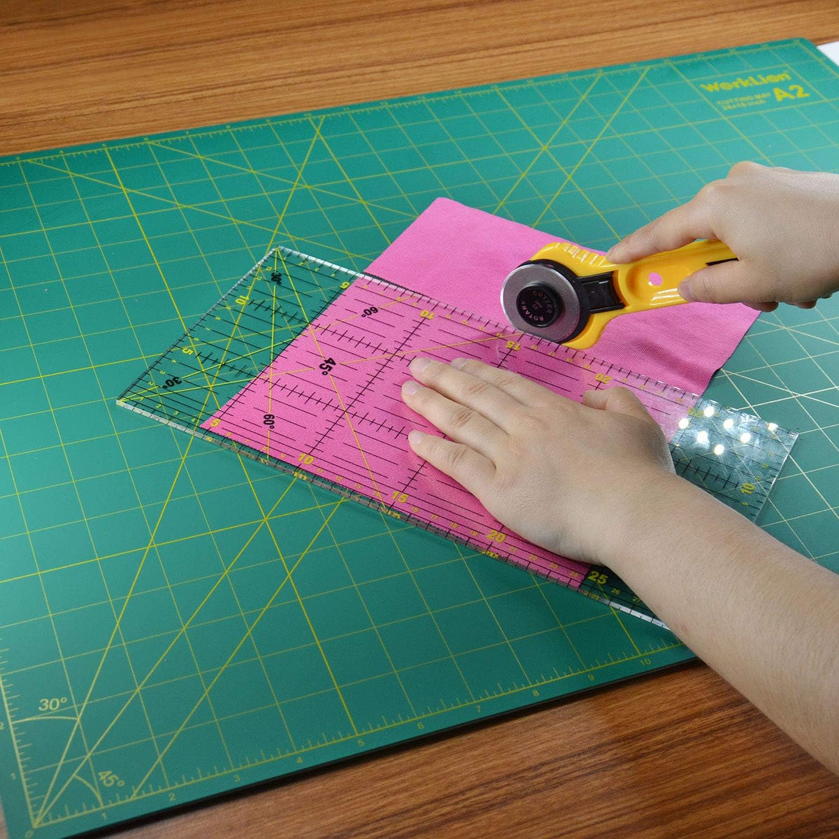 WORKLION 18'' x 24'' Large Self Healing PVC Cutting Mat, Double Sided, Gridded Rotary Cutting Board for Craft, Fabric, Quilting, Sewing, Scrapbooking - Art Project…