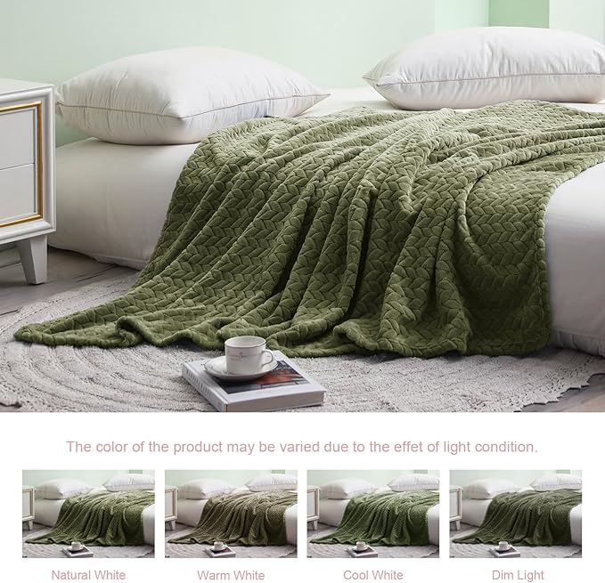 Exclusivo Mezcla Fleece King Size Blanket for Bed, 90x104 Inches Soft Cozy Jacquard Flannel Blankets, Lightweight Fuzzy Plush Warm for Winter, Olive Green