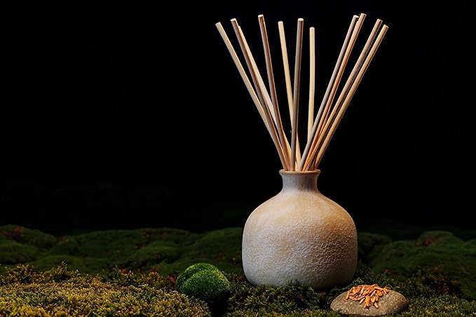 Blueme Romance Diffuser | Oakmoss & Sandalwood | 16.91 Fl Oz - Refillable Wellness Diffuser, Contains Essential Oil, Sustainable, Hand Finished, Premium, Luxury Ceramic, Natural Rattan Reeds | Large