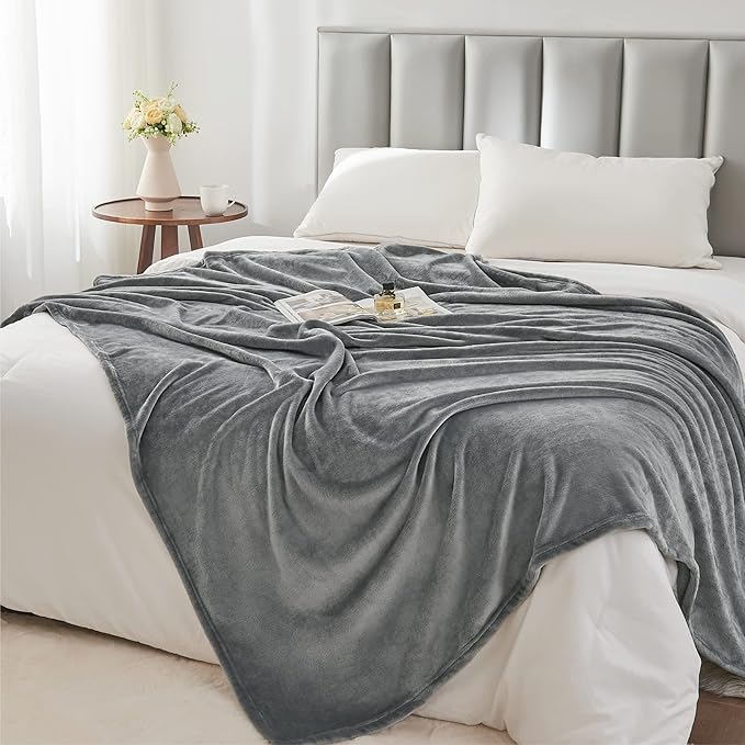 BEDELITE Fleece Blanket Grey Throw Blanket for Couch & Bed, Luxury Plush Cozy Fuzzy Blanket 50" x 60", Super Soft Warm Lightweight Throw Blanket for Travel Camping
