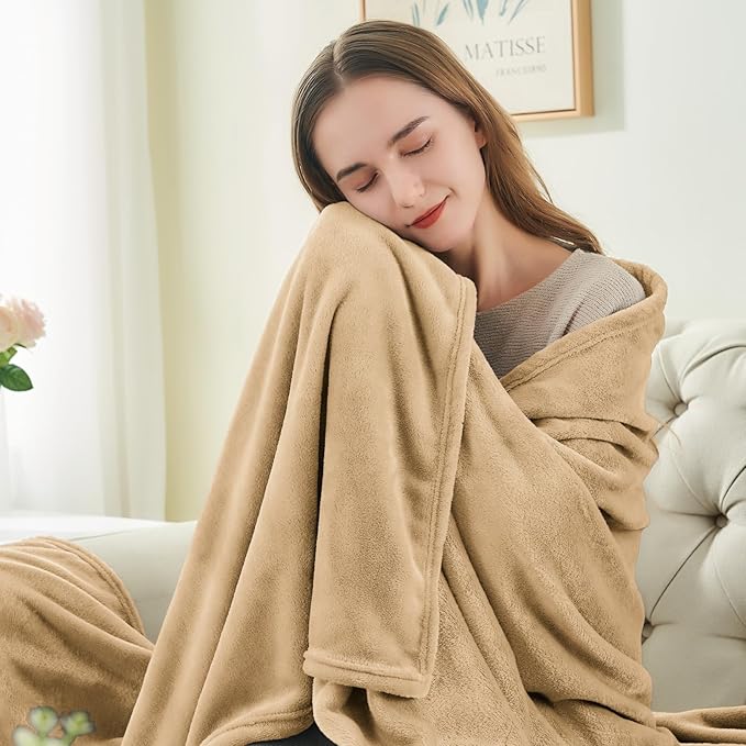 BEDELITE Fleece Blanket Twin Size Light Camel Throw Blankets for Couch & Bed, Luxury Plush Cozy Fuzzy Blanket 60x80 inches, Super Soft Warm Lightweight Throw Blanket for Travel Camping