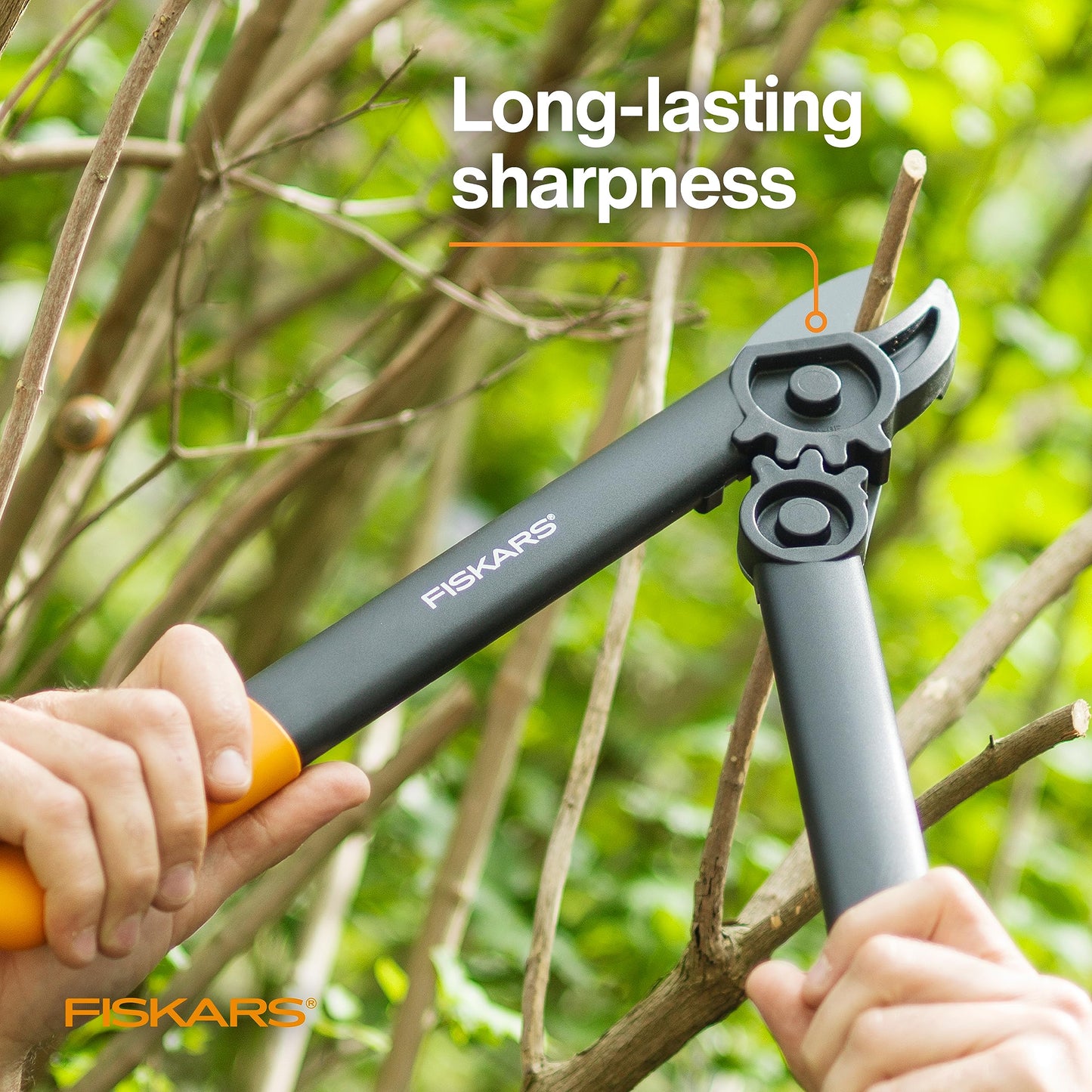 Fiskars 15-Inch PowerGear Loppers, Sharp Steel Blade Bush and Tree Trimmer, Cuts up to 1.25-Inch Diameter Branches, Rust Resistant and Lightweight Pruner, Yard Tools for Gardening