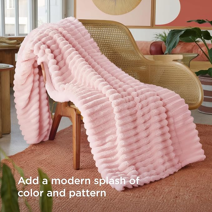 Bedsure GentleSoft Coral Pink Fleece Blanket for Couch - Super Soft Cozy Blankets for Women, Cute Small Blanket for Girls, 50x70 Inches