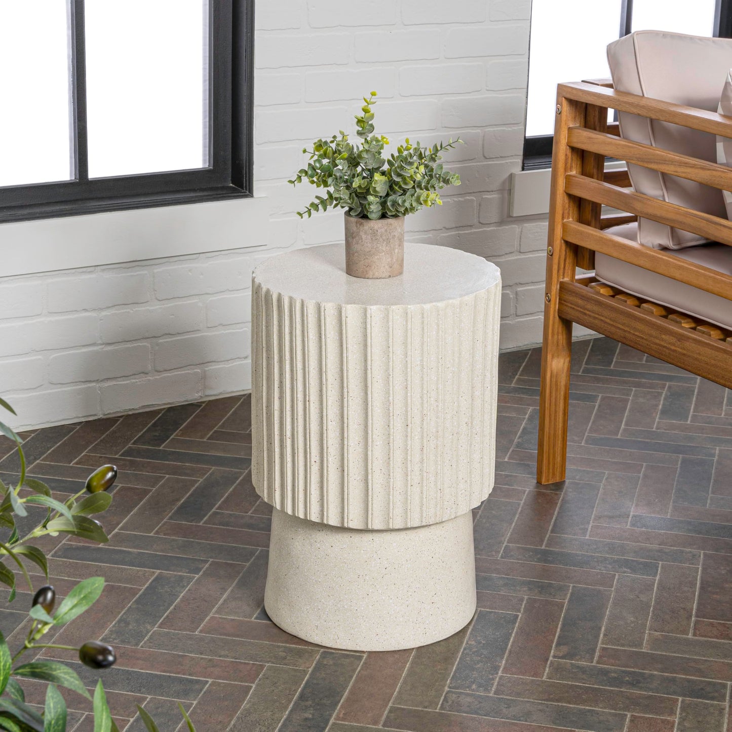 JONATHAN Y TBL1102B Louisa 19" Modern Art Deco Tambour Indoor/Outdoor Accent Table Art Deco, Minimalist, Contemporary, Bohemian, Mid-Century, Patio, Garden, Bathroom,Living Room, Cream Terrazzo Finish