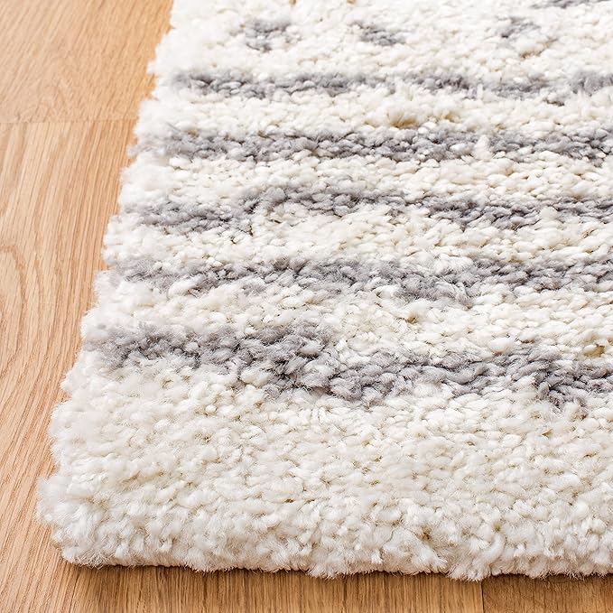SAFAVIEH Arizona Shag Collection Area Rug - 5'1" x 7'6", Ivory & Grey, Moroccan Design, Non-Shedding & Easy Care, 1.6-inch Thick Ideal for High Traffic Areas in Living Room, Bedroom (ASG741F)