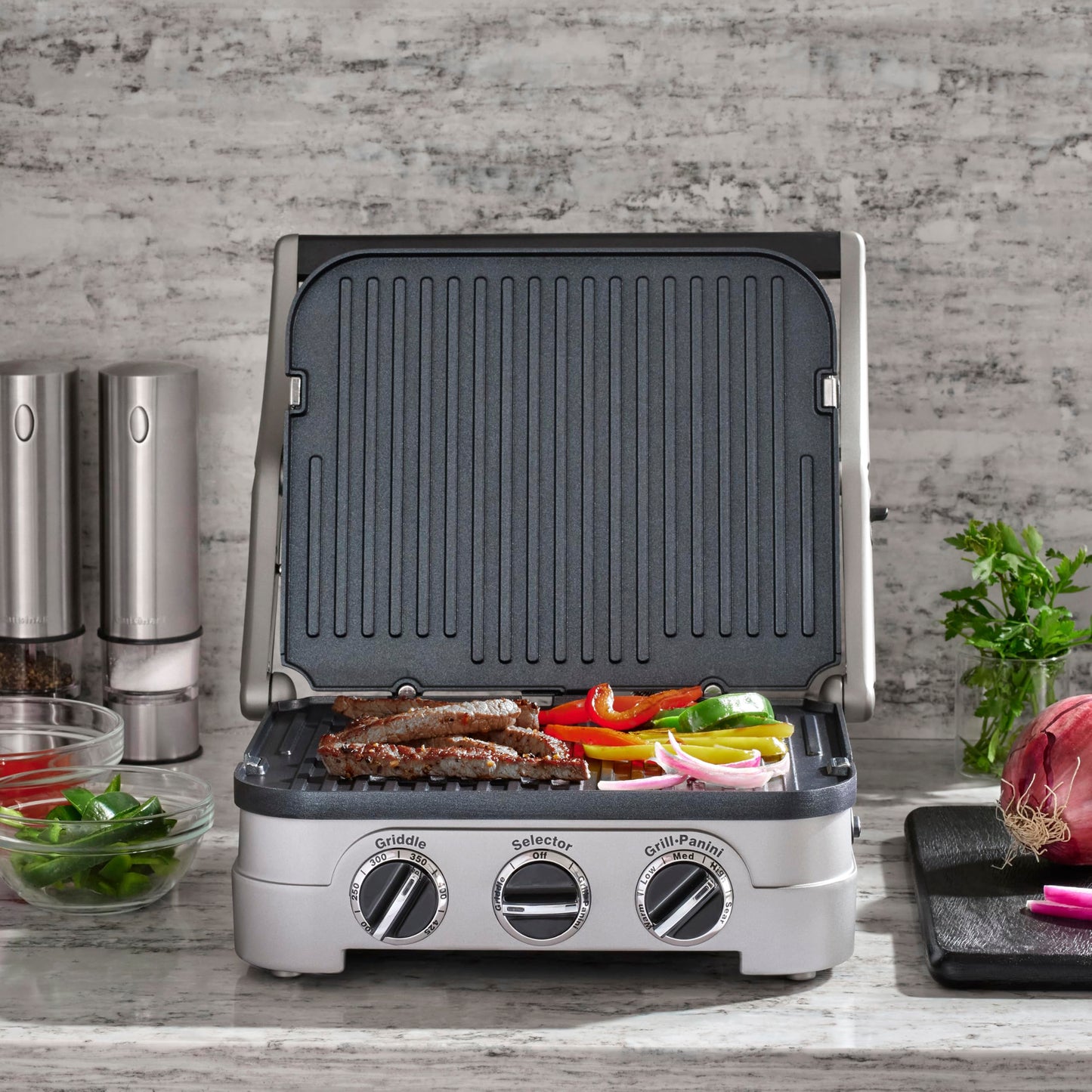 Cuisinart Griddler Indoor Grill, Panini Press, Sandwich Maker & More, 5-in-1 Grilling, Dishwasher-Safe Nonstick Cooking Plates, GR-4NNAS, Stainless Steel